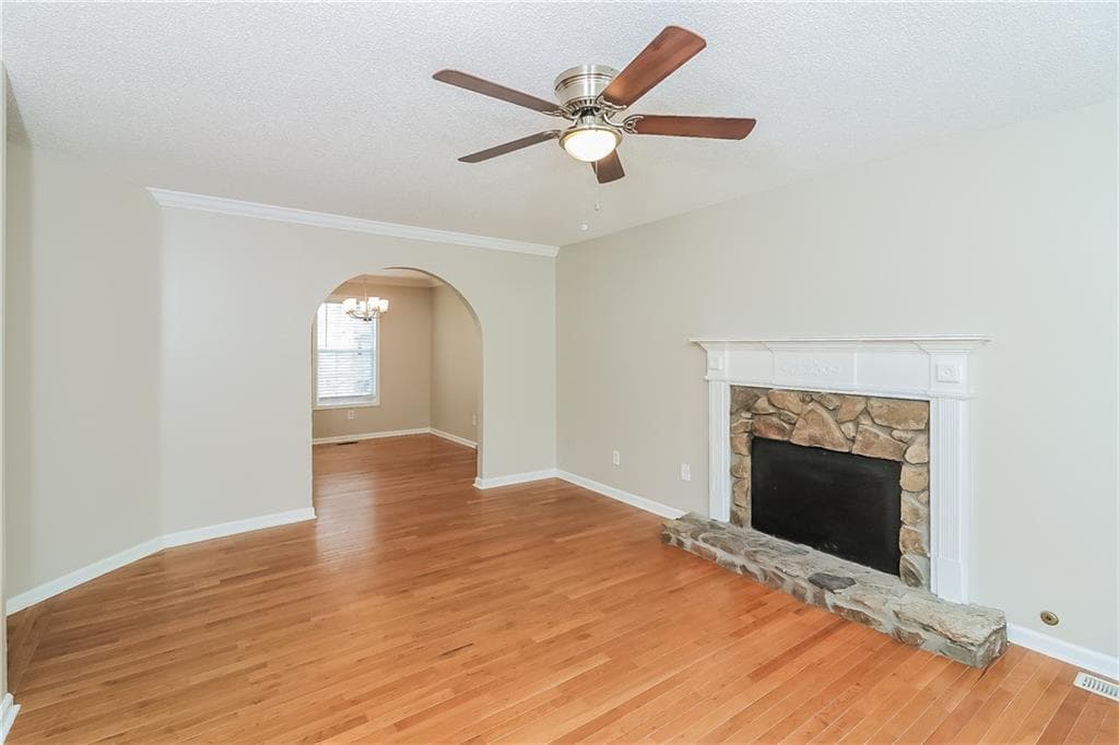4 bedroom, 3 bathroom, 2,319 sq ft single family residence for rent at 100 Ivy Glen Court, Dallas, GA 30157 for $2,085 a month — photo 7