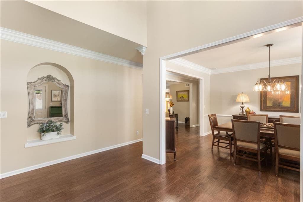 3 bedroom, 2 bathroom, 2,420 sq ft single family residence under contract at 1905 Broadwell Oaks Drive, Alpharetta, GA 30004 — photo 8