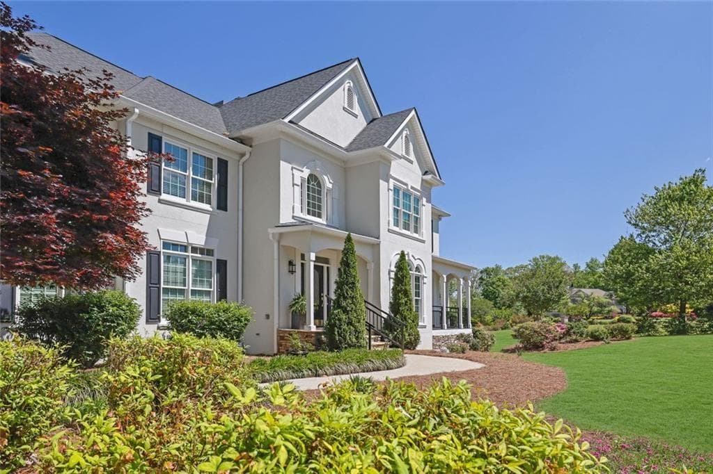 5 bedroom, 6 bathroom, 4,266 sq ft single family residence under contract at 4358 Willow Oak Drive, Gainesville, GA 30506 — photo 9