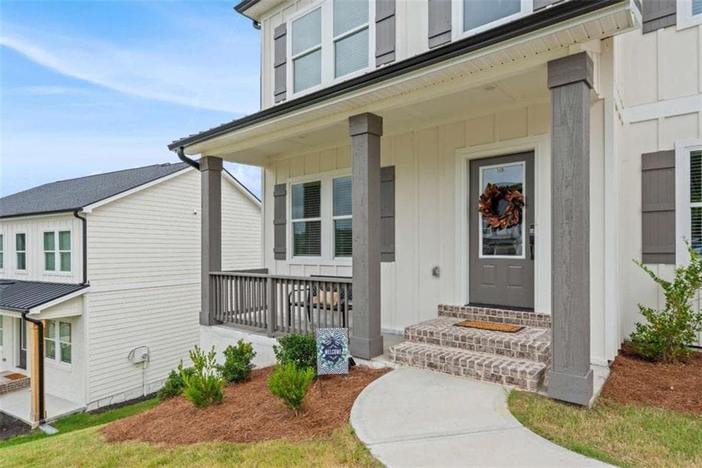 5 bedroom, 4 bathroom, 3,912 sq ft single family residence for sale at 149 Silvercrest Drive, Acworth, GA 30101 — photo 5
