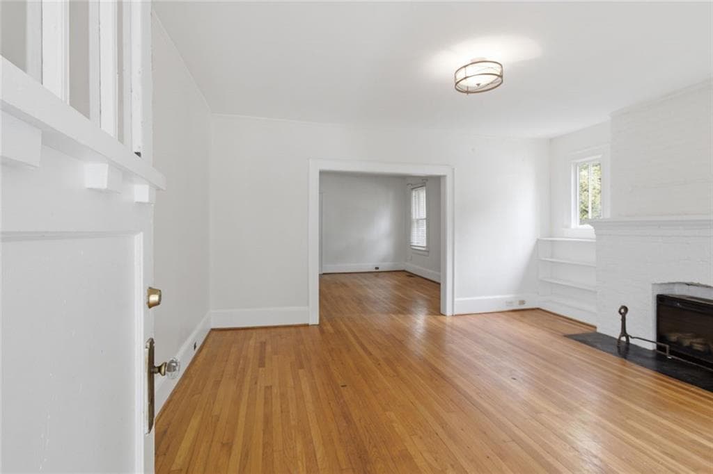 4 bedroom, 2 bathroom, 2,189 sq ft single family residence for sale at 1012 SW Birch Street, Atlanta, GA 30310 — photo 9