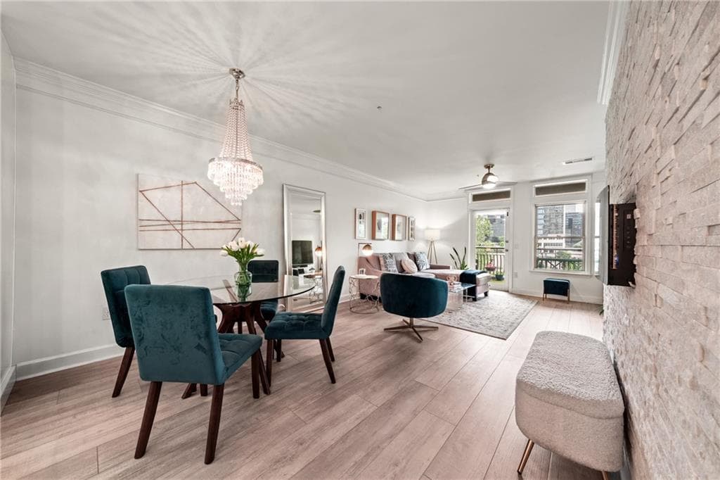 1 bedroom, 1 bathroom, 1,025 sq ft condominium under contract at 3334 Peachtree Road 314, Atlanta, GA 30326 — photo 8