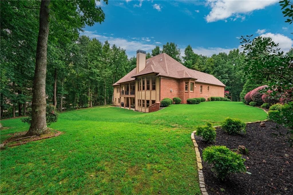 5 bedroom, 6 bathroom, 5,134 sq ft single family residence under contract at 211 Arbor Green Run, Alpharetta, GA 30004 — photo 5
