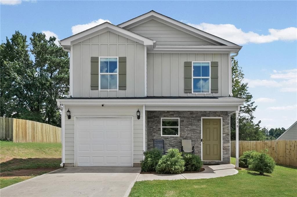 3 bedroom, 3 bathroom, 1,700 sq ft single family residence under contract at 238 Dove Place, Social Circle, GA 30025 — photo 2