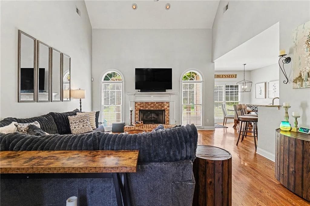 5 bedroom, 3 bathroom, 2,282 sq ft single family residence for sale at 3 Willow Trace, Cartersville, GA 30120 — photo 8