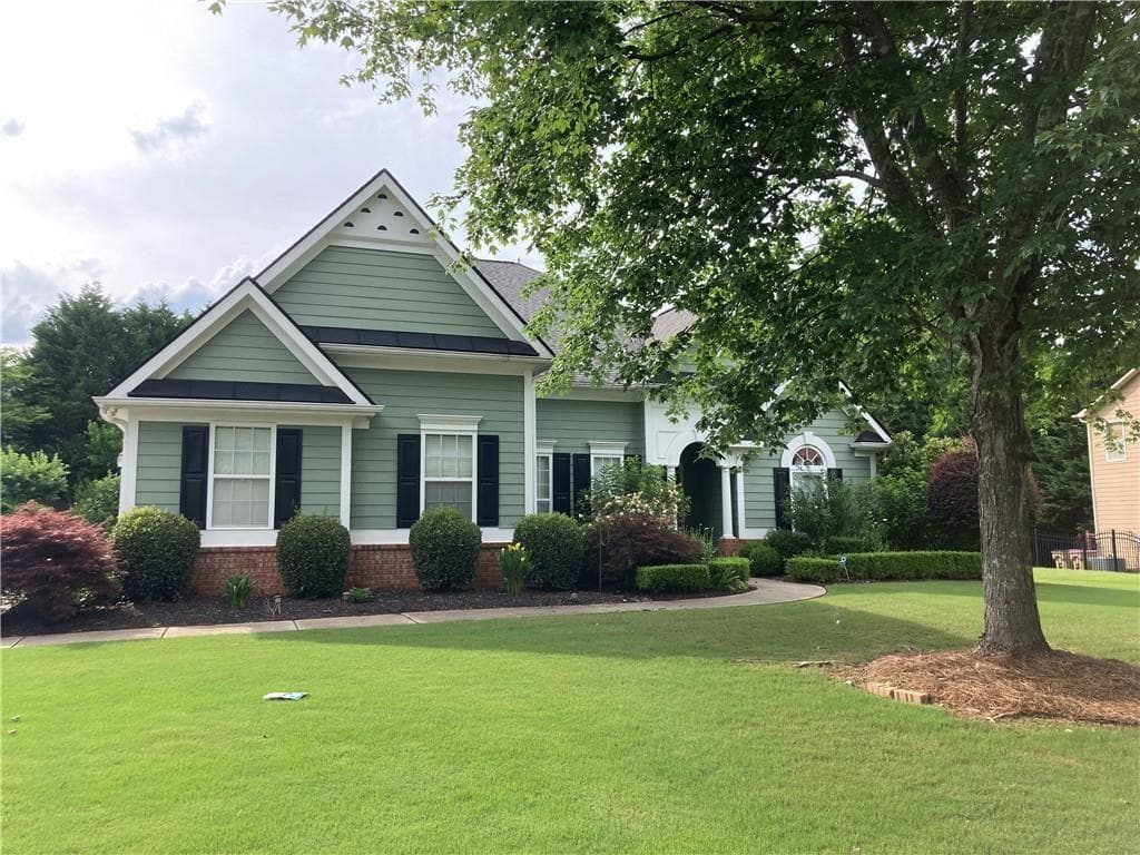 4 bedroom, 3 bathroom, 2,825 sq ft single family residence for rent at 3205 E Gate Drive, Cumming, GA 30041 for $3,200 a month — photo 1 of 30