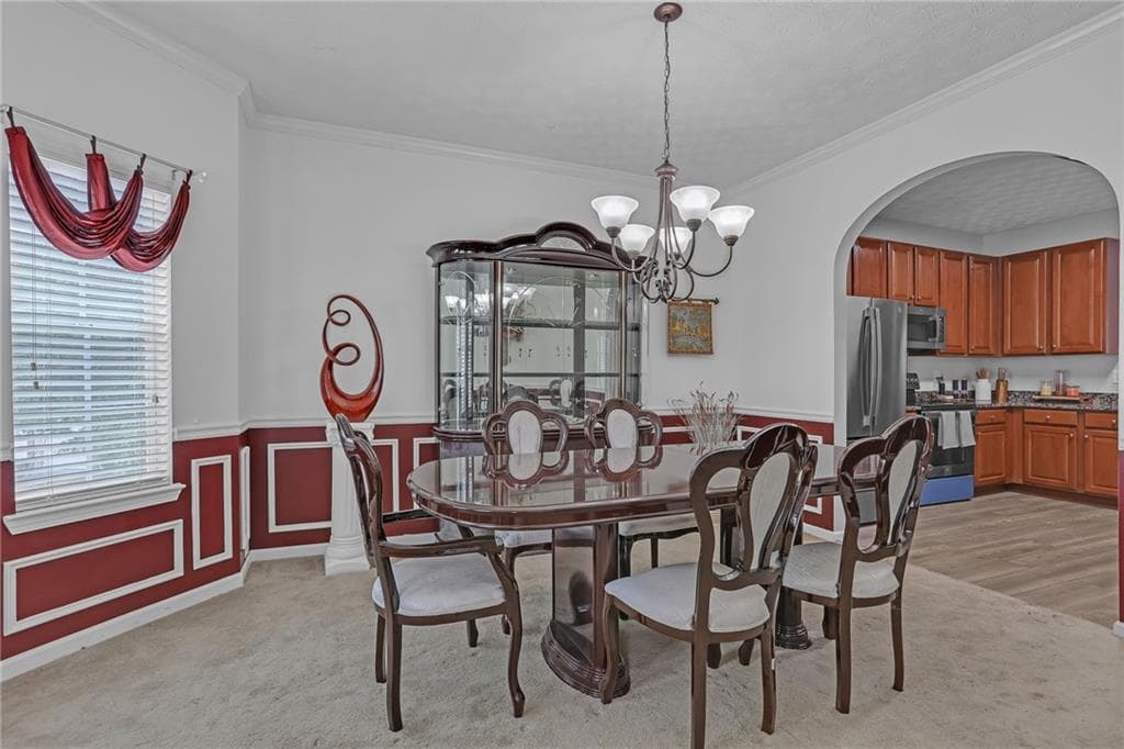 6 bedroom, 5 bathroom, 5,775 sq ft single family residence for sale at 605 Harris Court, Conyers, GA 30012 — photo 6