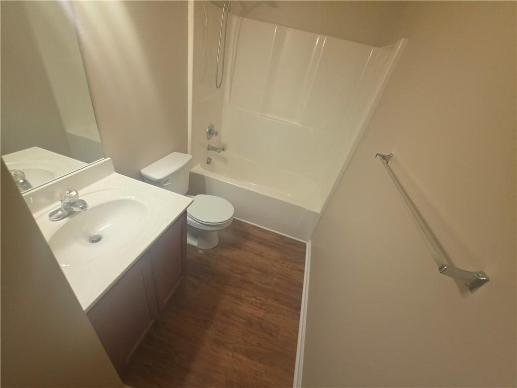 3 bedroom, 3 bathroom, 1,448 sq ft single family residence for sale at 381 Double Creek Drive, Lawrenceville, GA 30045 — photo 10