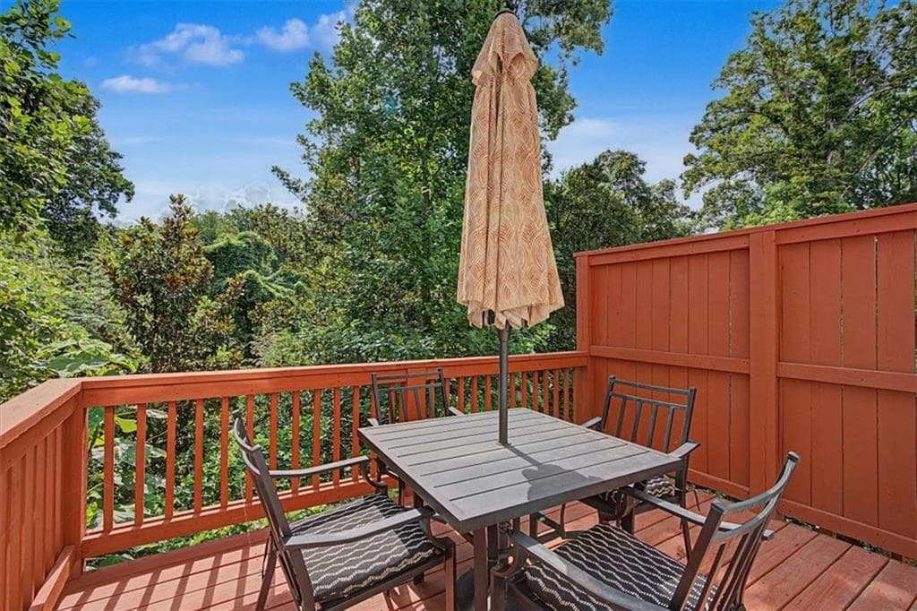 4 bedroom, 4 bathroom, 2,170 sq ft townhouse for sale at 2106 Garden Place, Atlanta, GA 30316 — photo 6