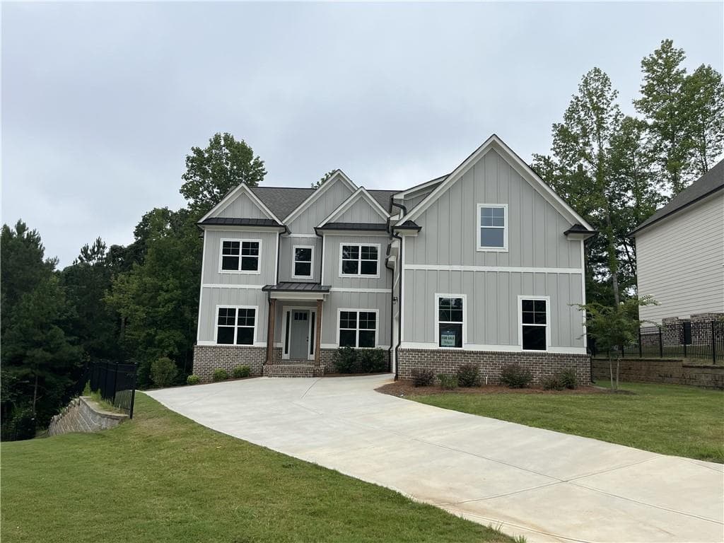 5 bedroom, 4 bathroom, 3,420 sq ft single family residence for sale at 3844 CHEYENNE Lane, Jefferson, GA 30549