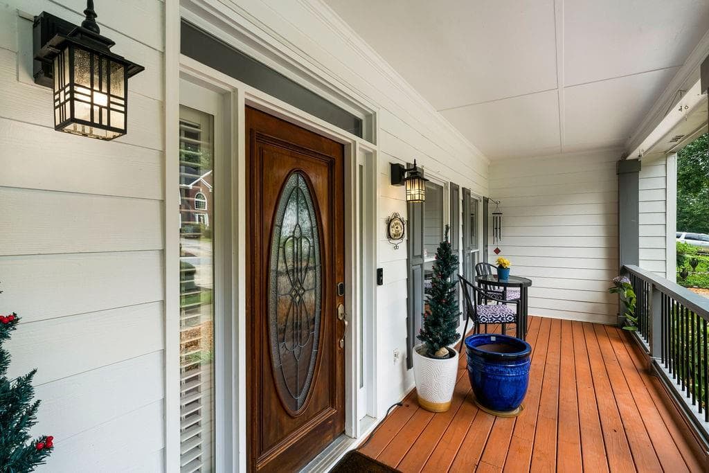 5 bedroom, 4 bathroom, 4,692 sq ft single family residence for sale at 6266 Braidwood Run, Acworth, GA 30101 — photo 5