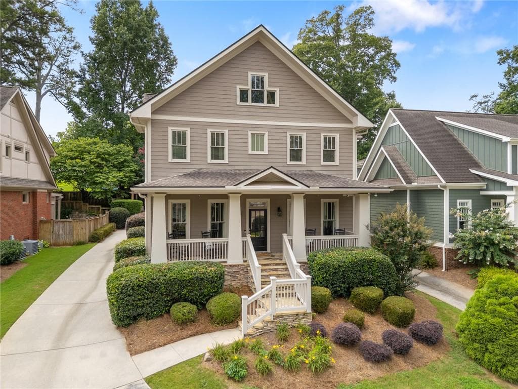 4 bedroom, 4 bathroom, 3,346 sq ft single family residence under contract at 1110 Parkview Place, Smyrna, GA 30080 — photo 3