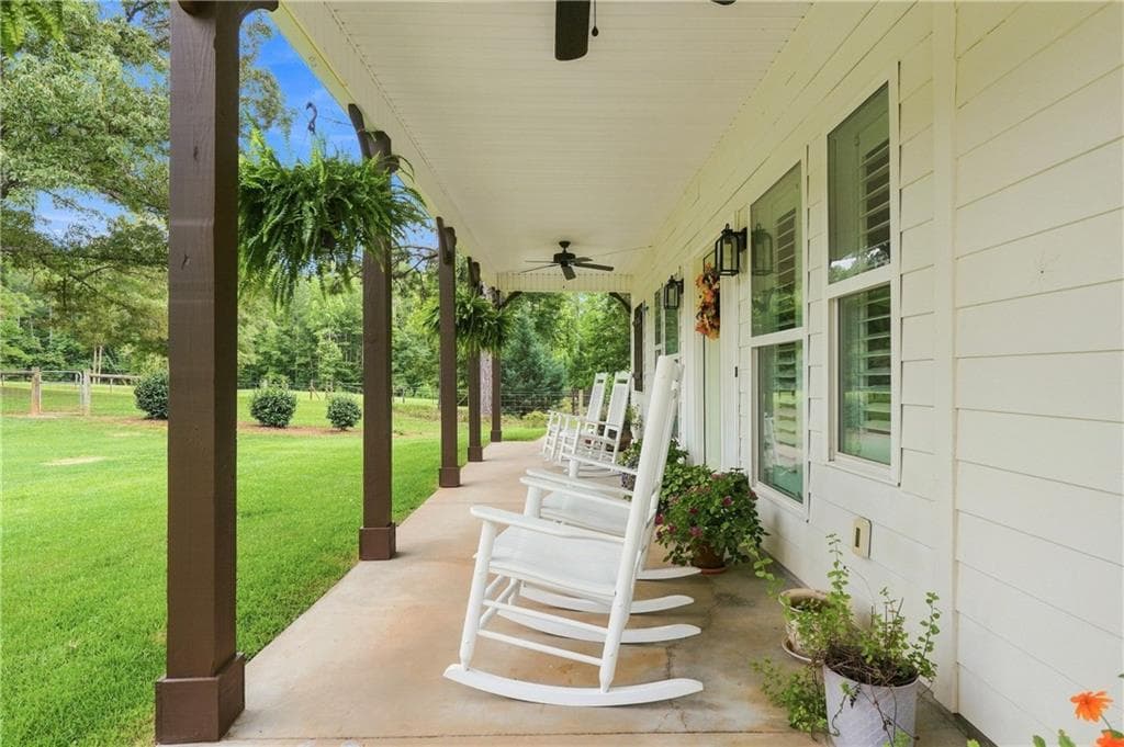 4 bedroom, 2 bathroom, 2,683 sq ft single family residence for sale at 216 Mockingbird Lane, Brooks, GA 30205 — photo 5