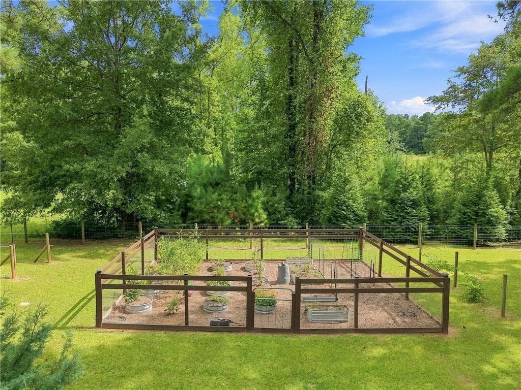 4 bedroom, 2 bathroom, 2,683 sq ft single family residence for sale at 216 Mockingbird Lane, Brooks, GA 30205 — photo 7