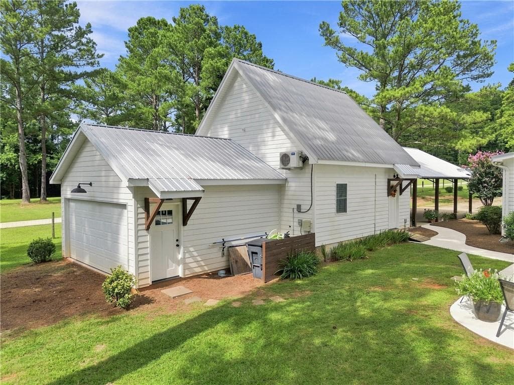 4 bedroom, 2 bathroom, 2,683 sq ft single family residence for sale at 216 Mockingbird Lane, Brooks, GA 30205 — photo 9