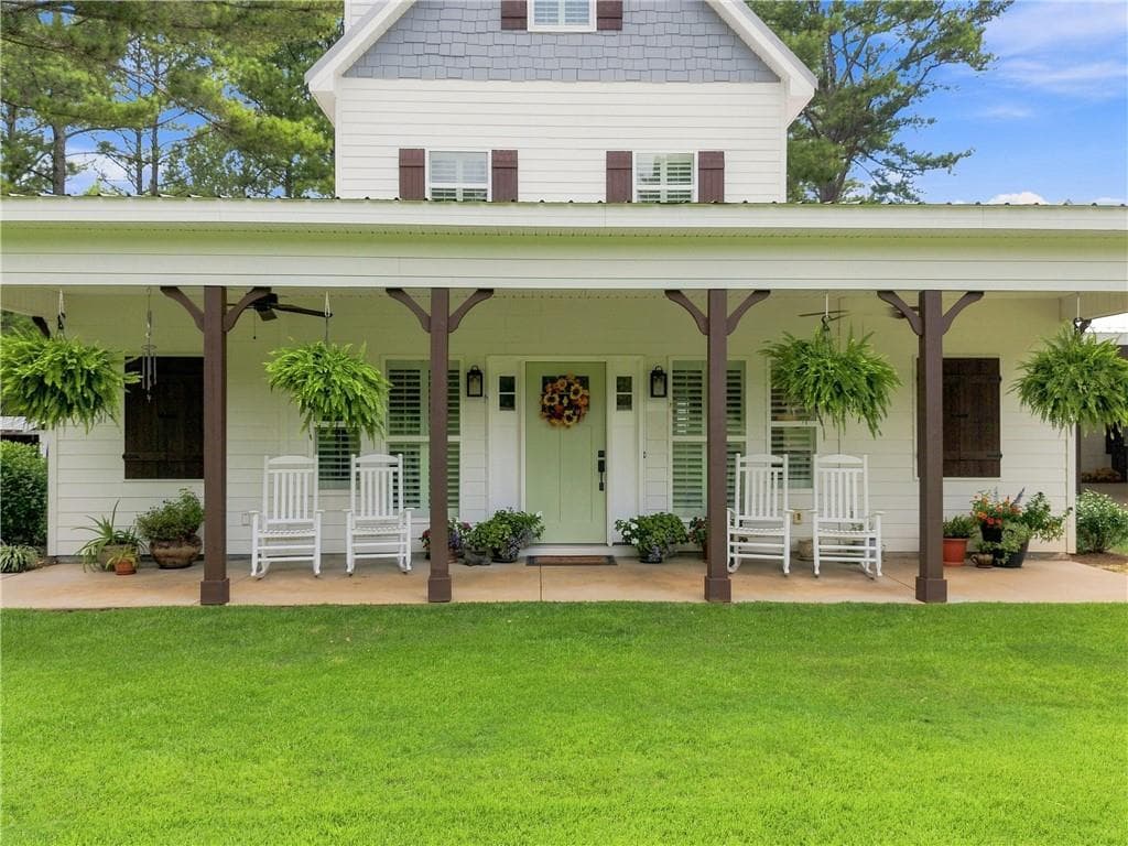 4 bedroom, 2 bathroom, 2,683 sq ft single family residence for sale at 216 Mockingbird Lane, Brooks, GA 30205 — photo 3