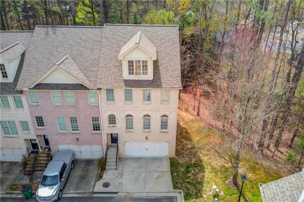 4 bedroom, 4 bathroom, 1,860 sq ft townhouse for rent at 11007 Lorin Way, Duluth, GA 30097 for $2,400 a month — photo 2