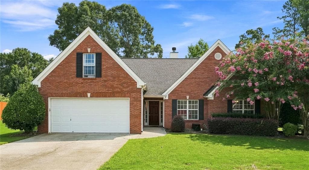 4 bedroom, 2 bathroom, 1,980 sq ft single family residence sold at 1684 Amhearst Walk Road, Lawrenceville, GA 30043