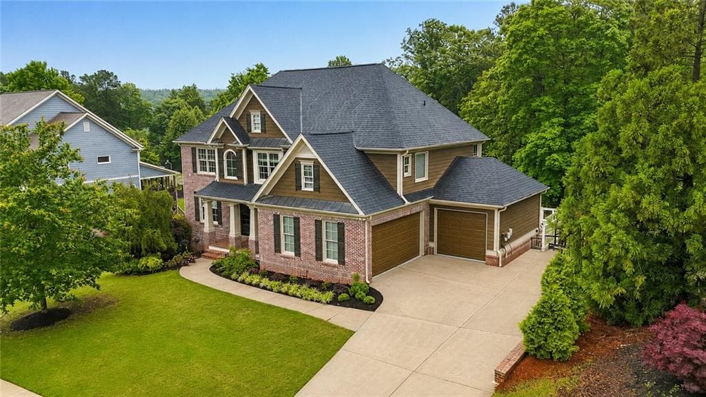 8 bedroom, 5 bathroom, 4,788 sq ft single family residence for sale at 62 Applewood Lane, Acworth, GA 30101