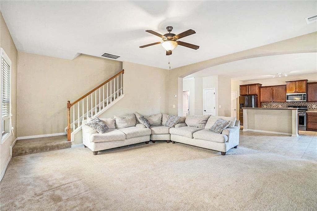 4 bedroom, 3 bathroom, 2,454 sq ft single family residence for sale at 2613 Kolb Manor Circle, Marietta, GA 30008 — photo 7