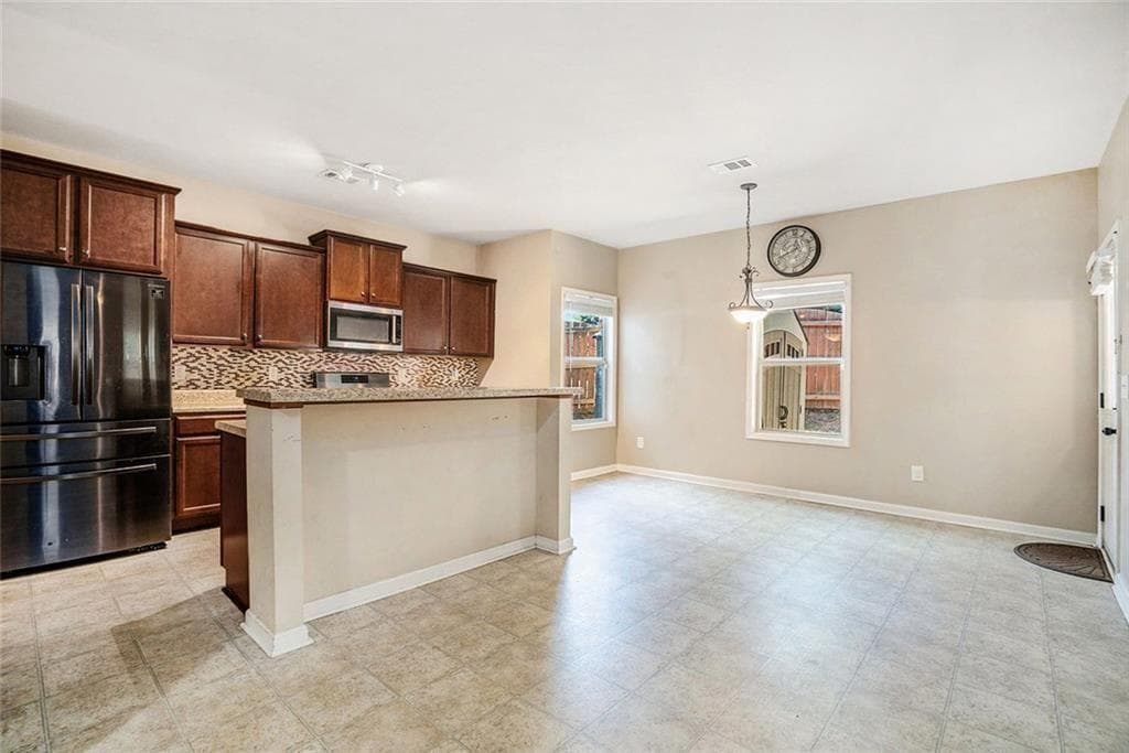 4 bedroom, 3 bathroom, 2,454 sq ft single family residence for sale at 2613 Kolb Manor Circle, Marietta, GA 30008 — photo 10