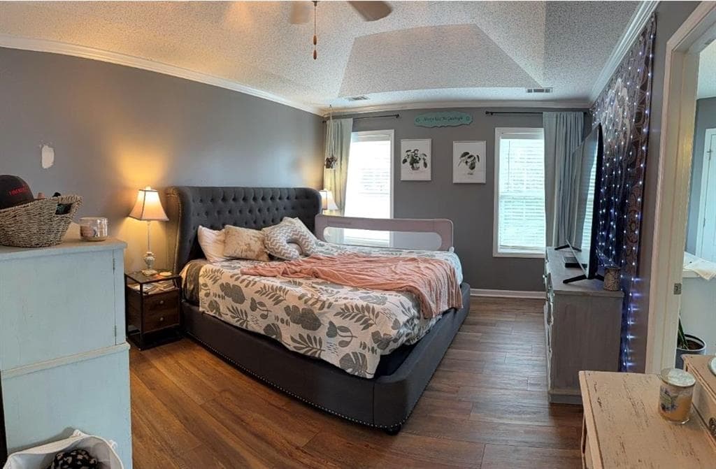 5 bedroom, 3 bathroom, 2,451 sq ft single family residence for sale at 18 J & J Drive, Lavonia, GA 30553 — photo 10