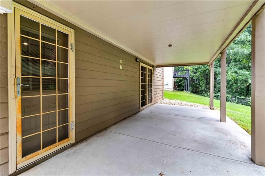 1 bedroom, 1 bathroom, 1,400 sq ft duplex for rent at 5541 Big Boat Drive, Atlanta, GA 30331 for $1,600 a month — photo 6