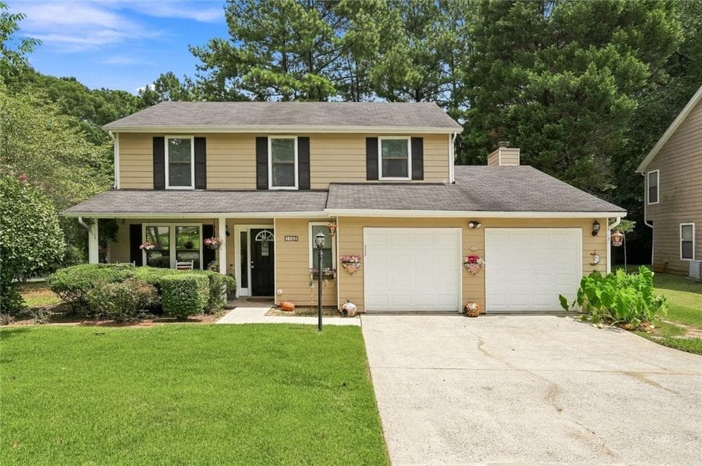 3 bedroom, 3 bathroom, 1,860 sq ft single family residence under contract at 1163 Oak Arbour Avenue, Lawrenceville, GA 30044