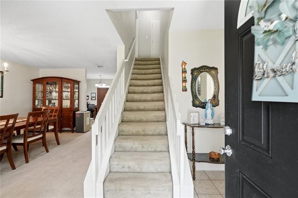 3 bedroom, 3 bathroom, 1,860 sq ft single family residence under contract at 1163 Oak Arbour Avenue, Lawrenceville, GA 30044 — photo 5