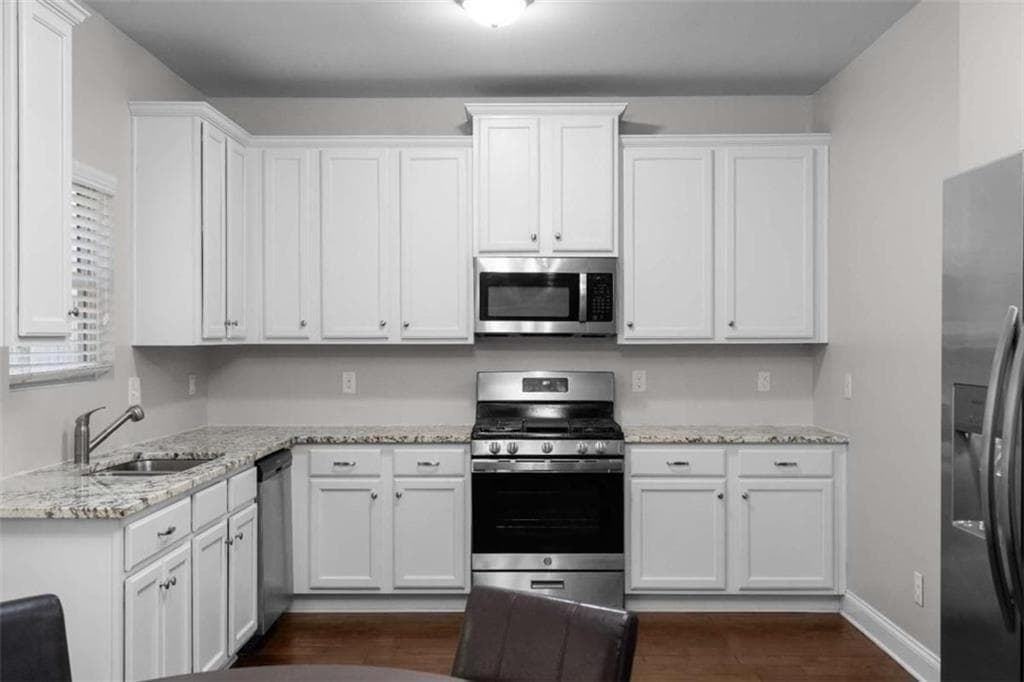 4 bedroom, 3 bathroom, 2,102 sq ft single family residence for sale at 4142 Woodland Park Drive, Atlanta, GA 30331 — photo 7