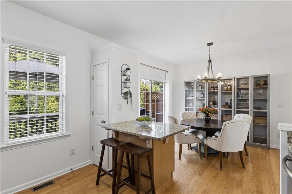 3 bedroom, 4 bathroom, 1,900 sq ft townhouse under contract at 3019 Glendower Way, Roswell, GA 30075 — photo 7