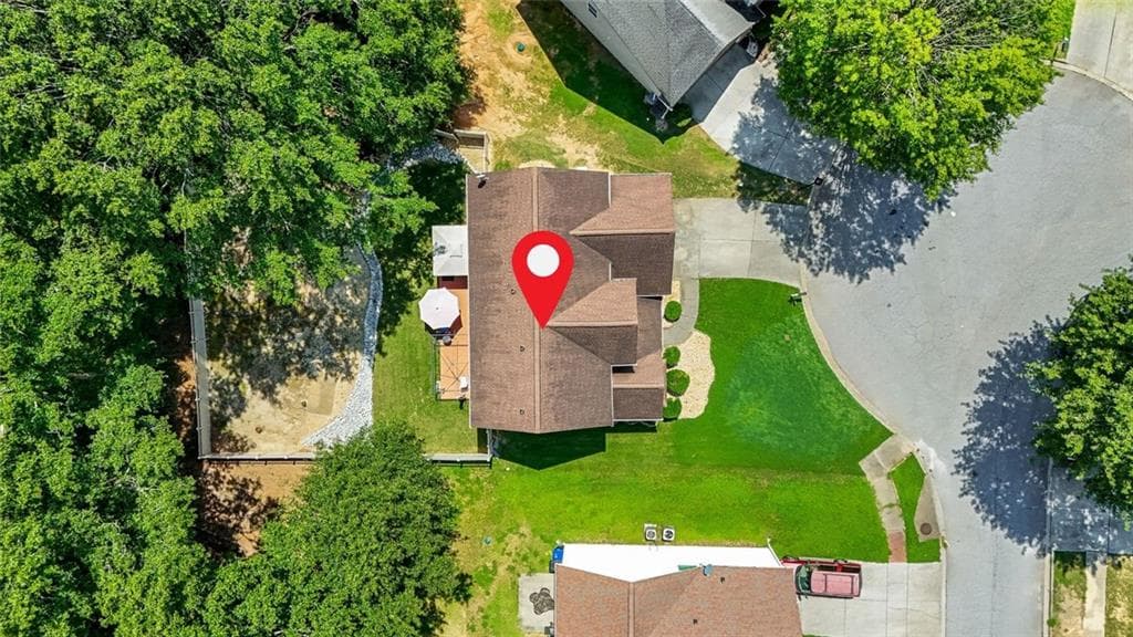 4 bedroom, 3 bathroom, 2,086 sq ft single family residence for sale at 2432 Temple View Drive, Snellville, GA 30078 — photo 9
