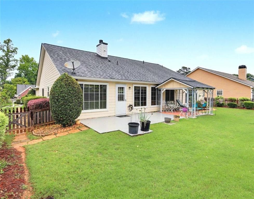 3 bedroom, 2 bathroom, 2,296 sq ft single family residence for sale at 4227 Lawhon Drive, Tucker, GA 30084 — photo 8