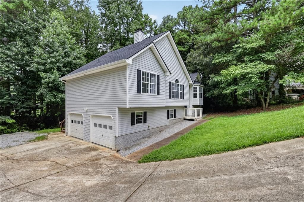 3 bedroom, 2 bathroom, 1,334 sq ft single family residence for sale at 88 Paradise Trail, Douglasville, GA 30134 — photo 3