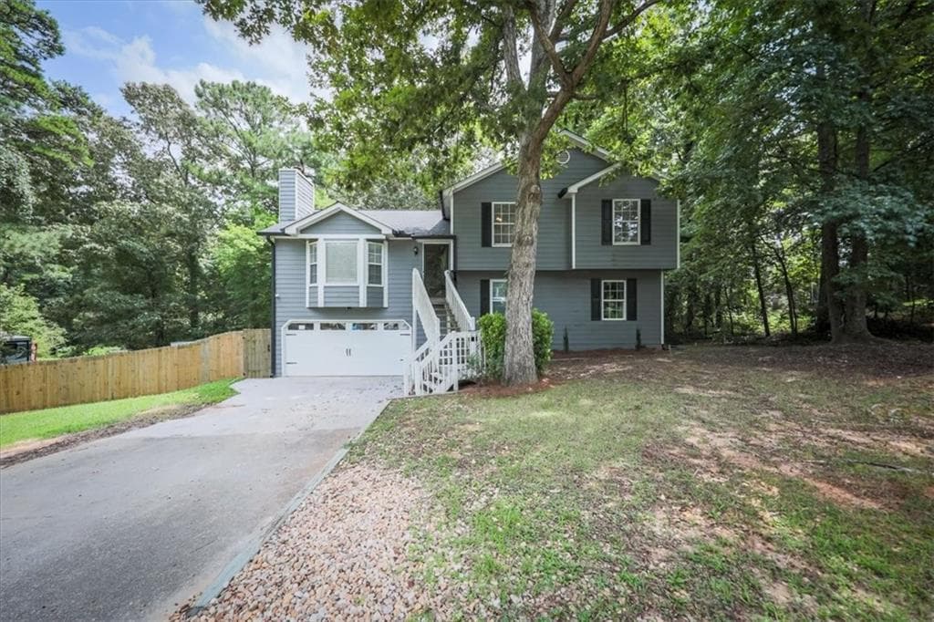 6 bedroom, 3 bathroom, 1,705 sq ft single family residence for sale at 133 Amberwood Lane, Euharlee, GA 30145