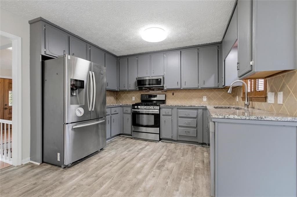 4 bedroom, 3 bathroom, 2,384 sq ft single family residence for sale at 3573 Downing Street, Marietta, GA 30066 — photo 7