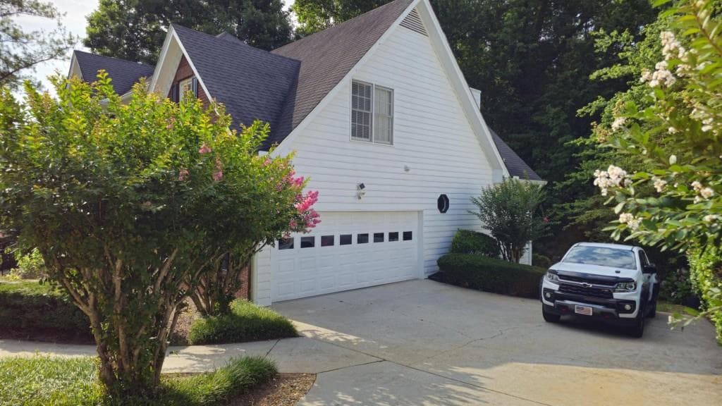 6 bedroom, 4 bathroom, 3,654 sq ft single family residence for rent at 1381 Providence Drive, Lawrenceville, GA 30044 for $3,250 a month — photo 2