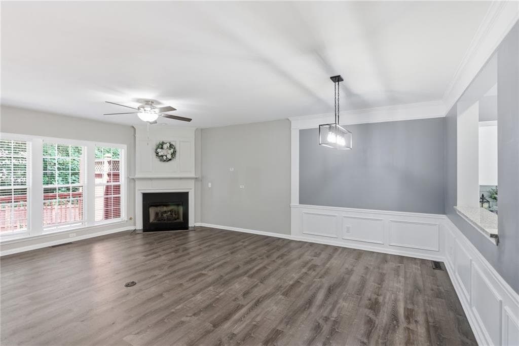 4 bedroom, 4 bathroom, 2,208 sq ft townhouse under contract at 2475 Bridlewood Drive, Atlanta, GA 30339 — photo 9