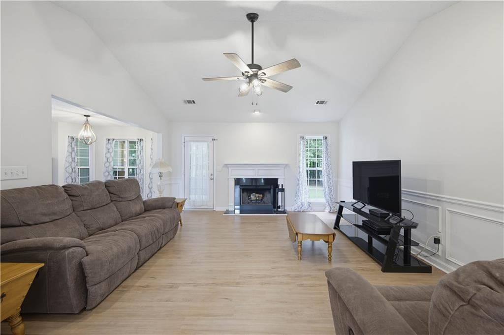 3 bedroom, 2 bathroom, 1,656 sq ft single family residence under contract at 1628 Amalie Drive, Statham, GA 30666 — photo 10