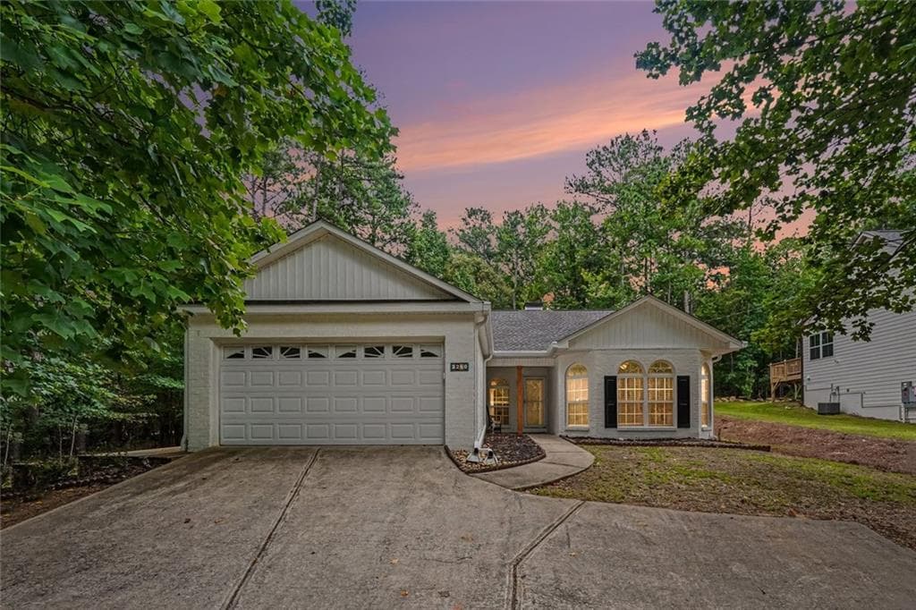 3 bedroom, 2 bathroom, 2,021 sq ft home for sale at 3280 Greenhill Drive, Villa Rica, GA