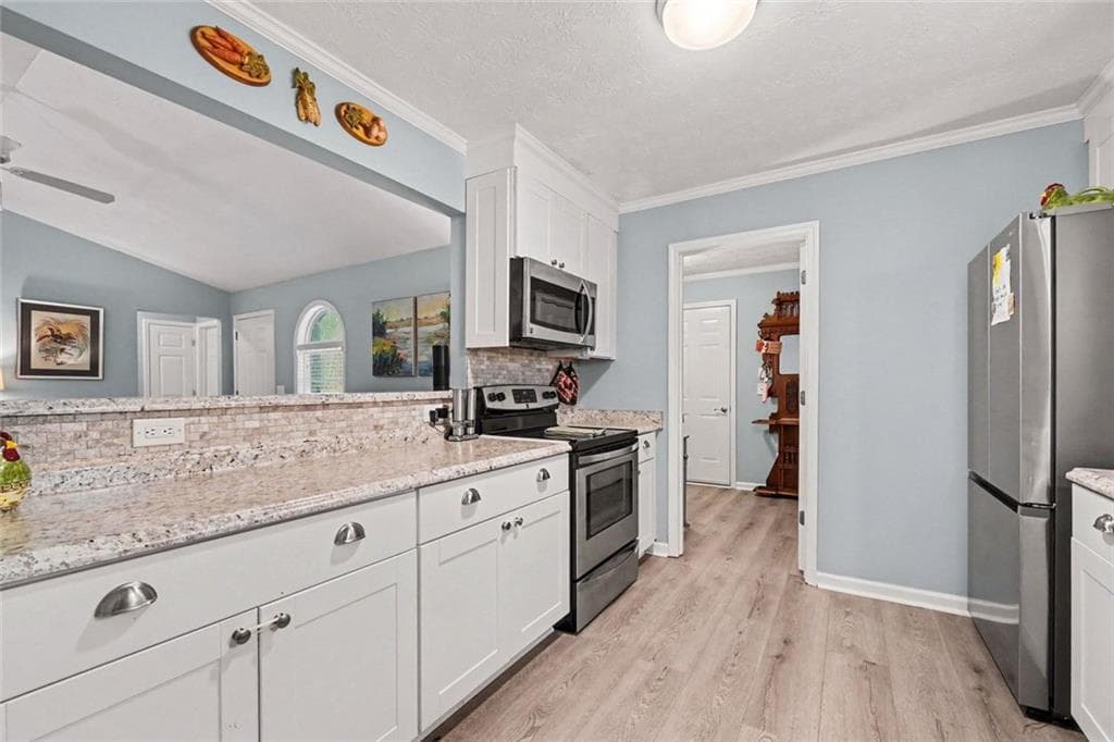3 bedroom, 2 bathroom, 2,021 sq ft single family residence for sale at 3280 Greenhill Drive, Villa Rica, GA 30180 — photo 10