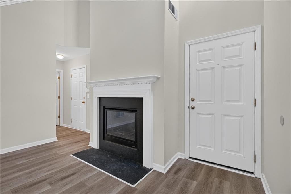 3 bedroom, 3 bathroom, 2,128 sq ft single family residence for sale at 3480 Carriage Chase Road, Atlanta, GA 30349 — photo 6