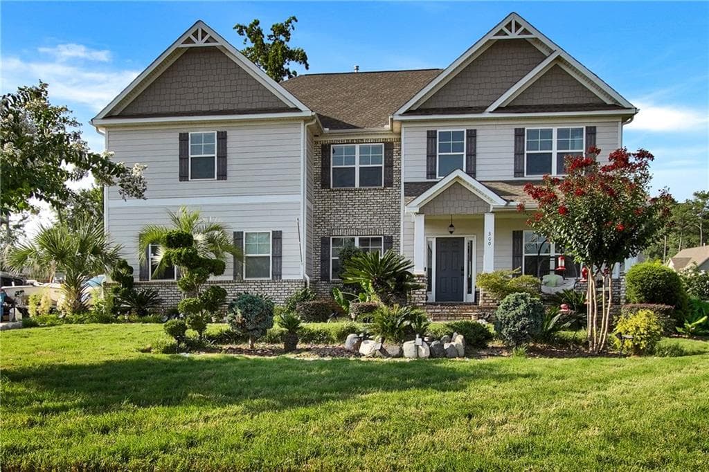 5 bedroom, 4 bathroom, 4,106 sq ft single family residence for sale at 300 Onyx Drive, Mcdonough, GA 30252