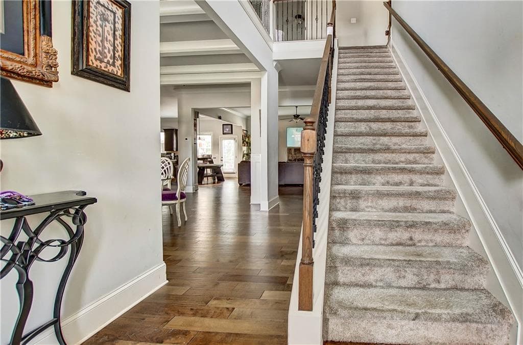 5 bedroom, 4 bathroom, 4,106 sq ft single family residence for sale at 300 Onyx Drive, Mcdonough, GA 30252 — photo 4