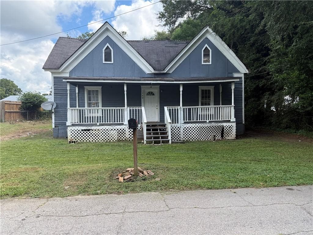 2 bedroom, 1 bathroom, 1,158 sq ft single family residence sold at 140 Capitol Avenue, Winder, GA 30680