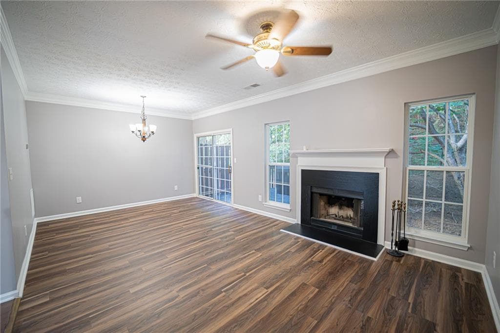 4 bedroom, 4 bathroom, 1,714 sq ft townhouse for sale at 2077 Pinnacle Pointe Drive, Norcross, GA 30071 — photo 6