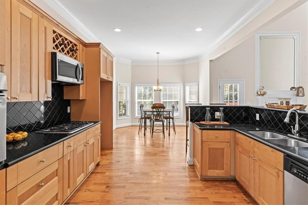 4 bedroom, 3 bathroom, 4,214 sq ft single family residence for sale at 3113 Brians Creek Drive, Conyers, GA 30013 — photo 9