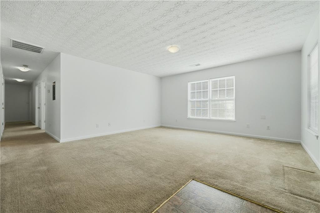 3 bedroom, 2 bathroom, 1,343 sq ft single family residence for sale at 6955 Satterlee Woods Lane, Austell, GA 30168 — photo 10