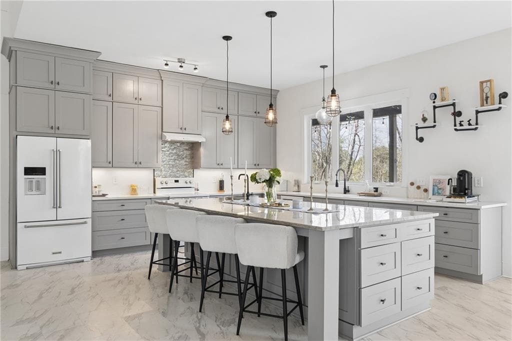 3 bedroom, 3 bathroom, 3,353 sq ft single family residence for sale at 201 Rocky Road, Dawsonville, GA 30534 — photo 3