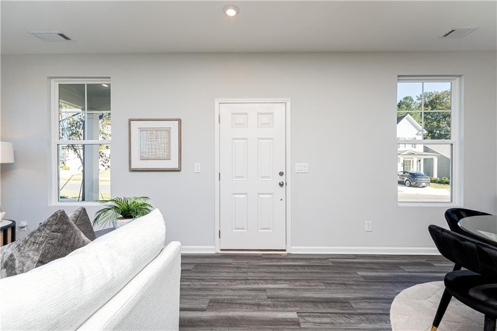 3 bedroom, 3 bathroom, 1,824 sq ft single family residence for sale at 3202 Croftside Commons, Powder Springs, GA 30127 — photo 3